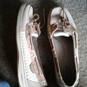 Sperry top slider